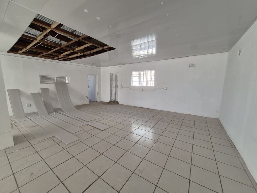 Commercial Property for Sale in Worcester Western Cape